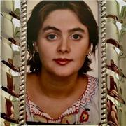 Soy profesora de inglés y de alemán licenciada. Doy clases dinámicas y comunicativas. Tengo mucha experiencia. S
